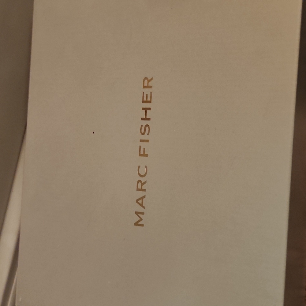 Marc Fisher SZ 7 Black Ankle Rain Boots - Picture 5 of 6